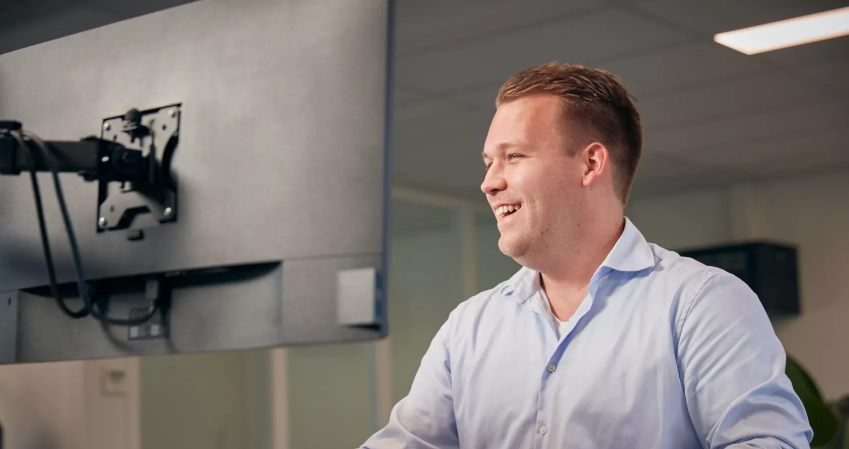 Engineero JN 0689 copy min